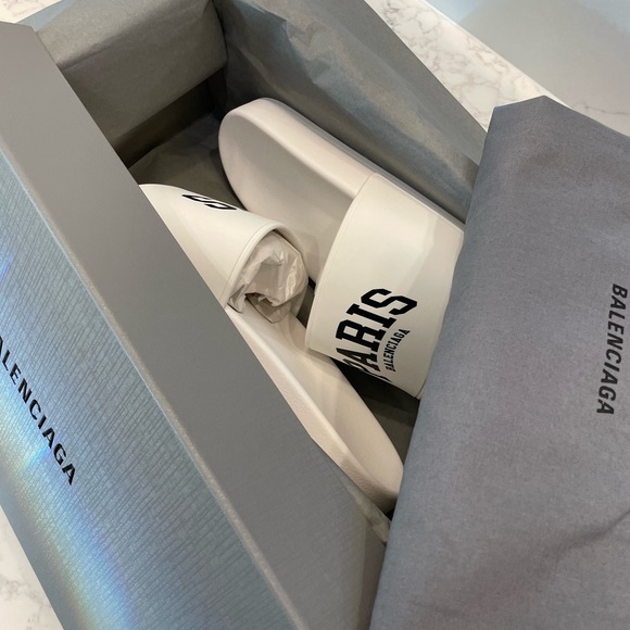 BALENCIAGA Womens Cities Pool Slide Sandals 9 B/39 EU - Picture 13 of 14